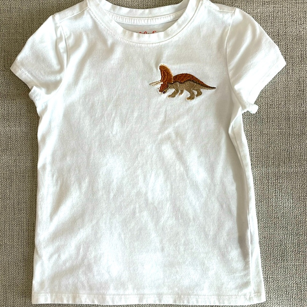 Triceratops dinosaur t-shirt, size 4/5